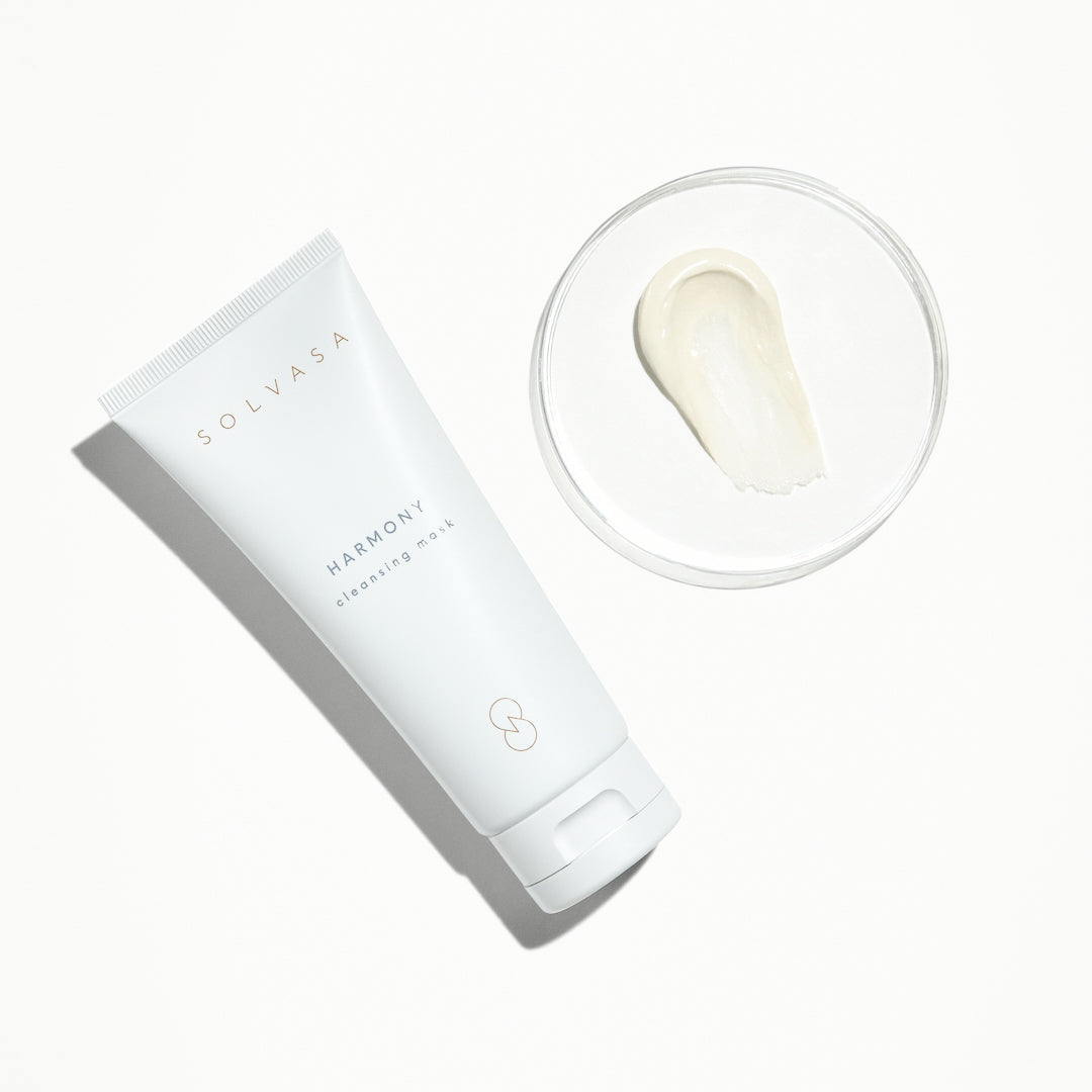 Golden Harmony Cleansing Mask by Solvasa