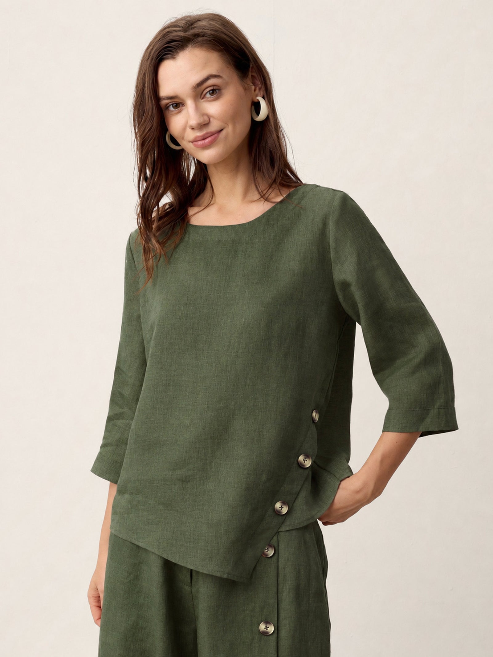 100% Linen Asymmetric-Hem Button-Trim Top NYLA by LINTICO