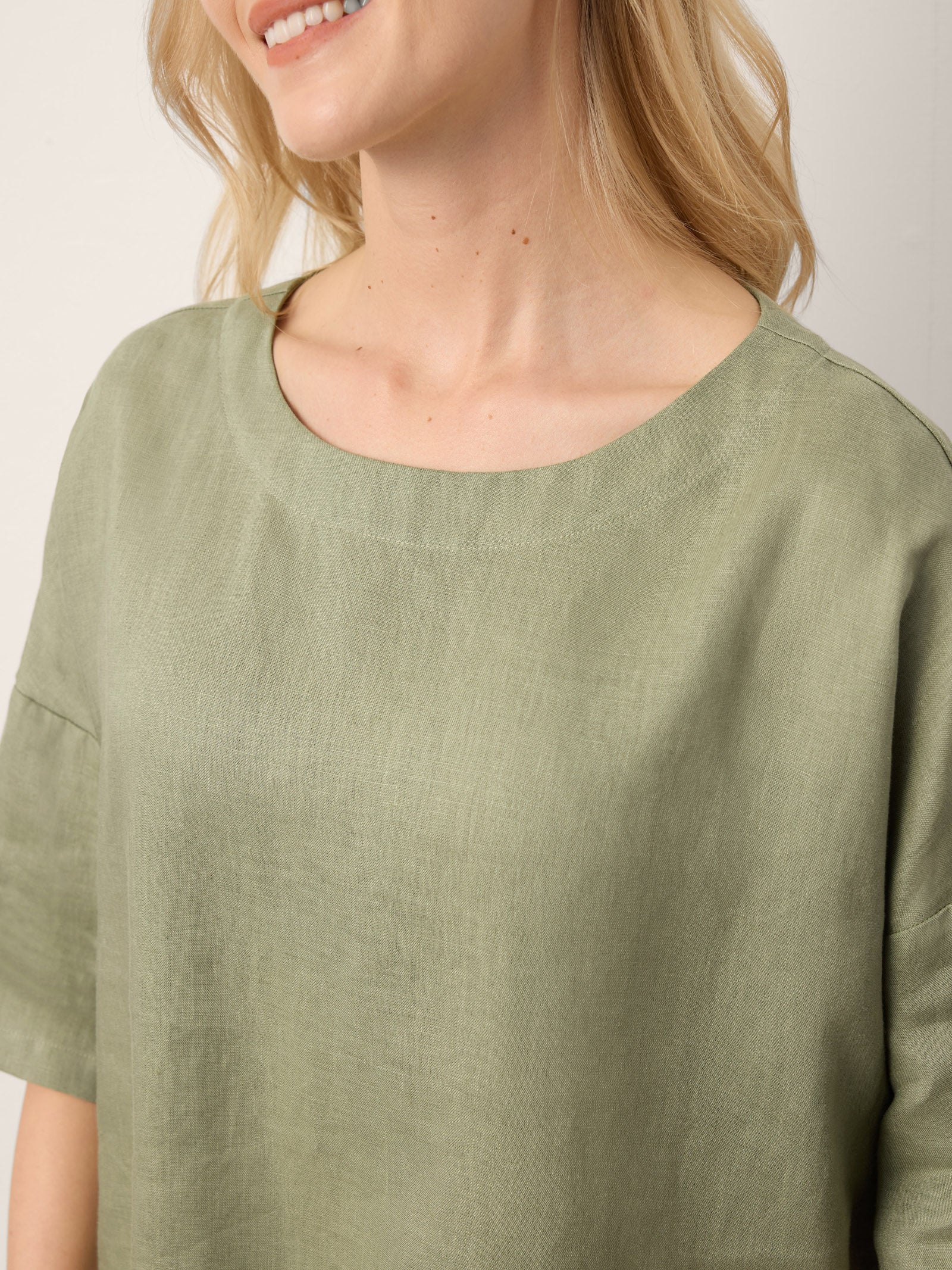 100% Linen Drop Shoulder Shirred Back High-Low Hem Top LINDSEY by LINTICO