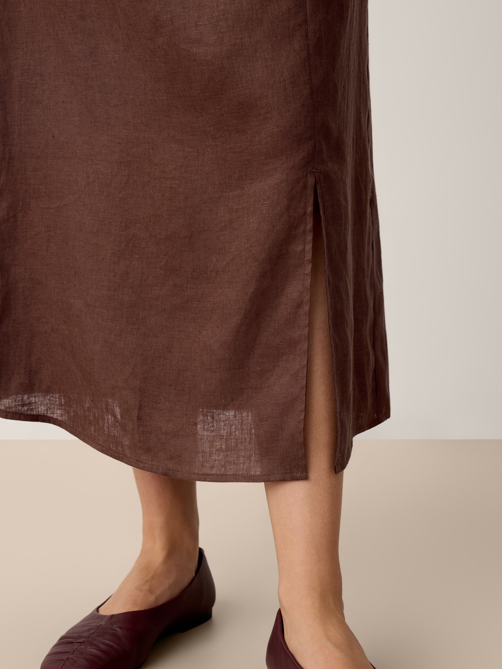 100% Linen Twist-Waist Slit Skirt LIVANA by LINTICO