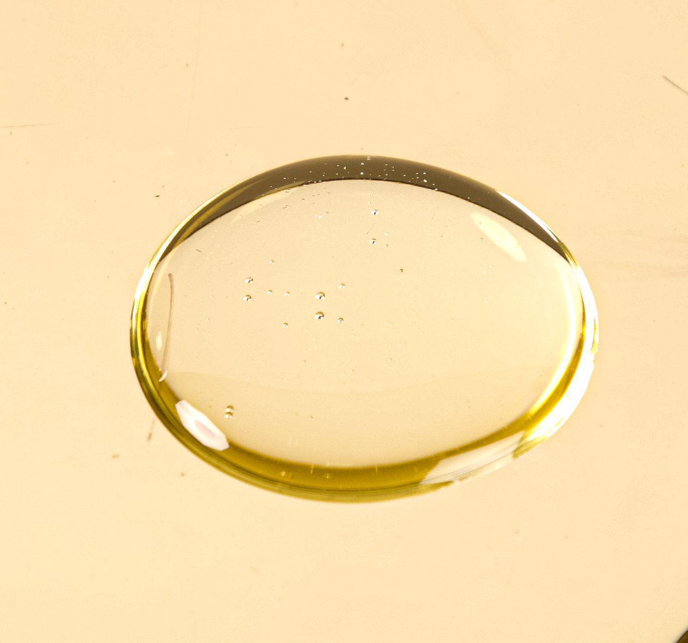 New Skin Natural Intensive Acne Serum by gymsegbë