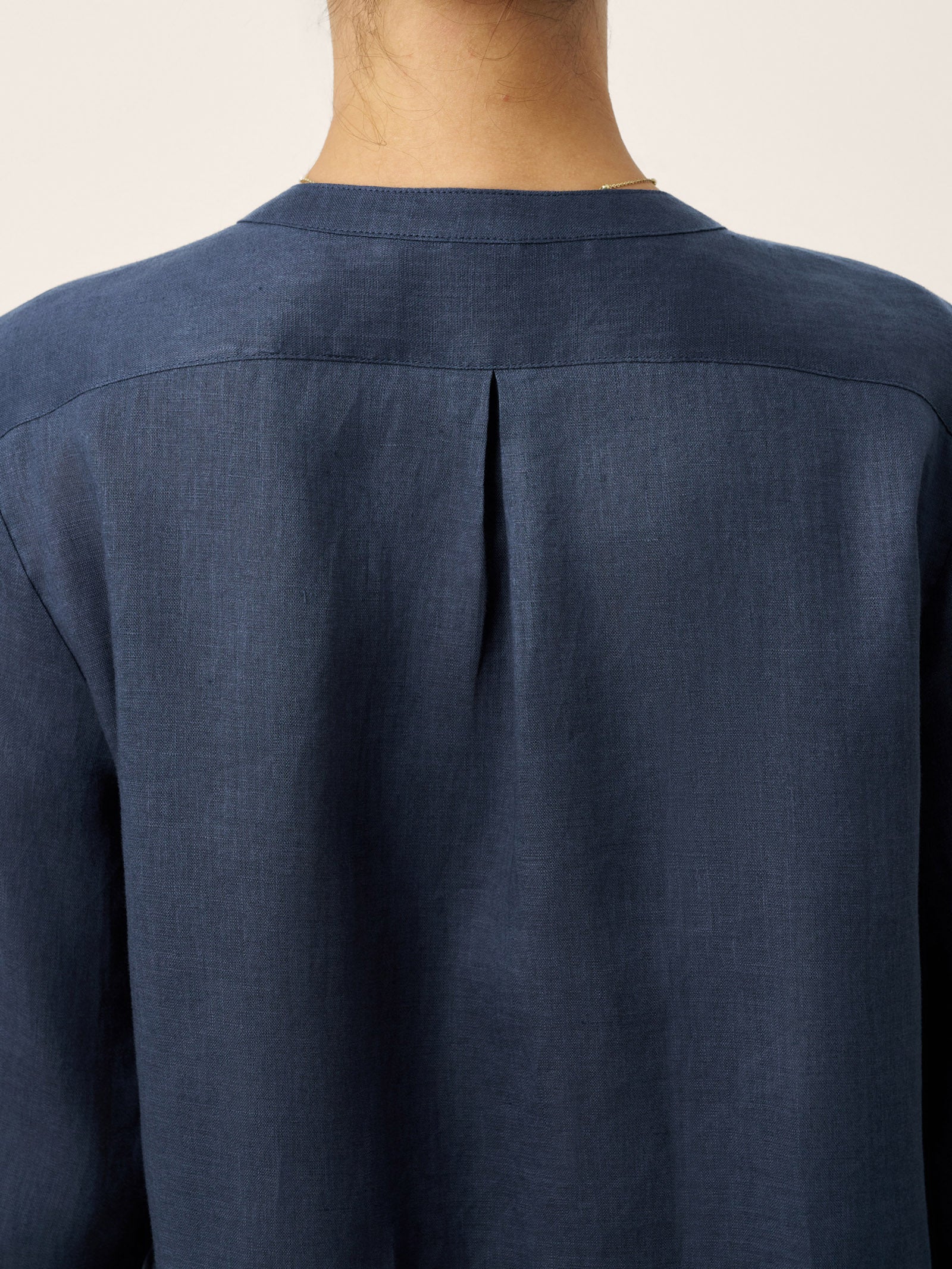 100% Linen Sculpted Accordion Pleat Crew Neck Shirt RANA by LINTICO