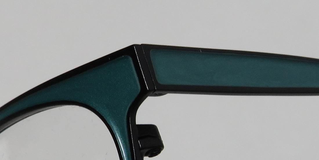 Isaac Mizrahi 30000 Eyeglasses by ModaFrames