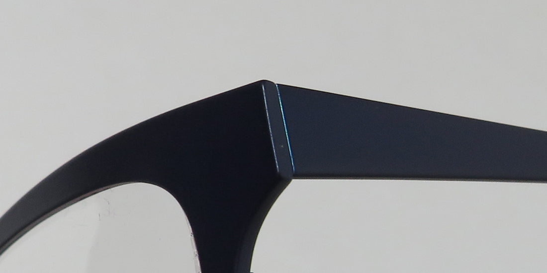 Isaac Mizrahi 30016 Eyeglasses by ModaFrames