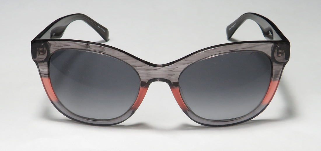 Isaac Mizrahi 30240 Sunglasses by ModaFrames