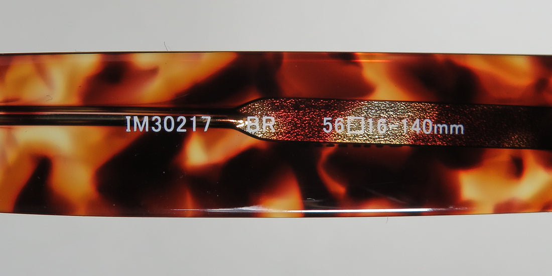 Isaac Mizrahi 30217 Sunglasses by ModaFrames