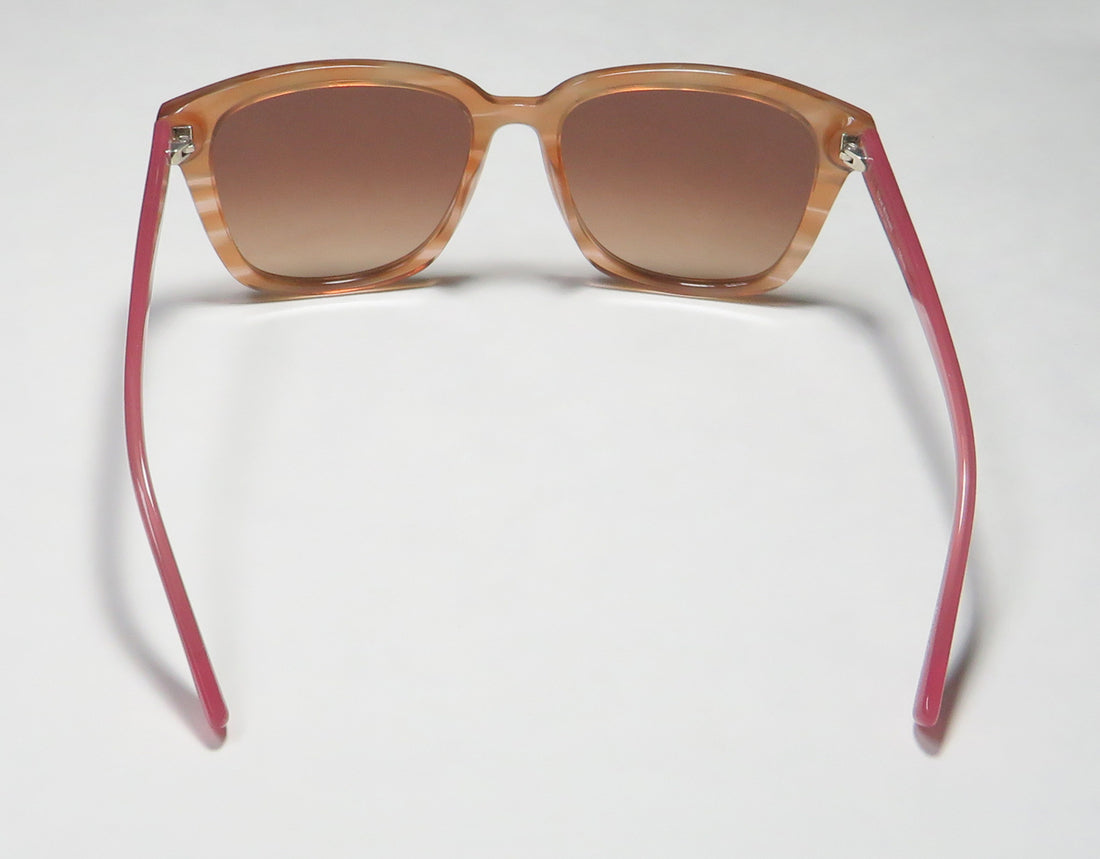 Isaac Mizrahi 30206 Sunglasses by ModaFrames