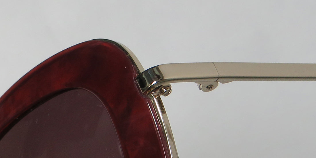 Isaac Mizrahi 30200 Sunglasses by ModaFrames