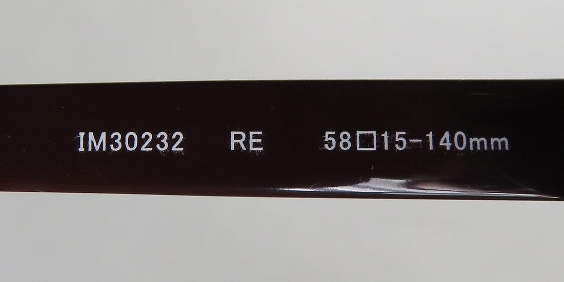 Isaac Mizrahi 30232 Sunglasses by ModaFrames