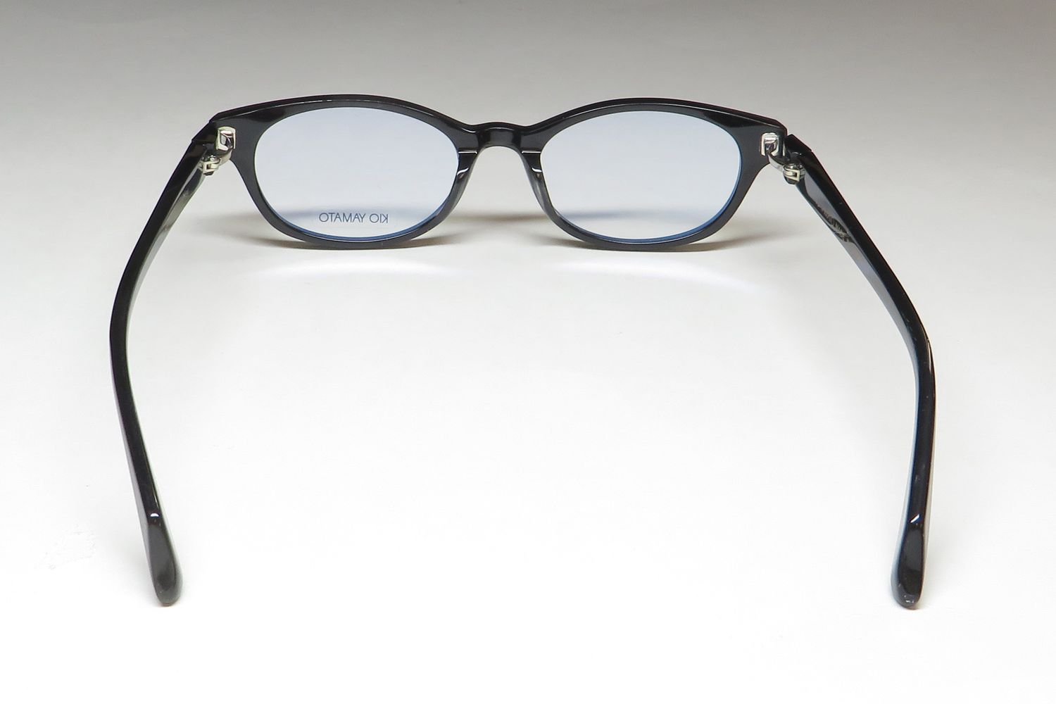Kio Yamato Kp-126u Eyeglasses by ModaFrames
