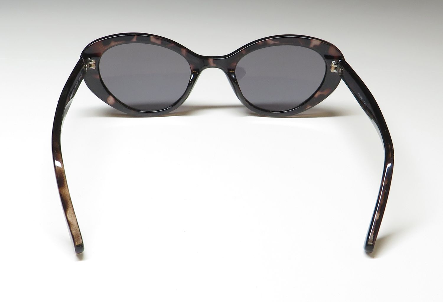 Lucky Brand D938 Sunglasses by ModaFrames