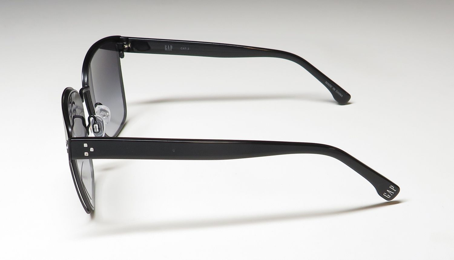 Gap Sgp001 Sunglasses by ModaFrames