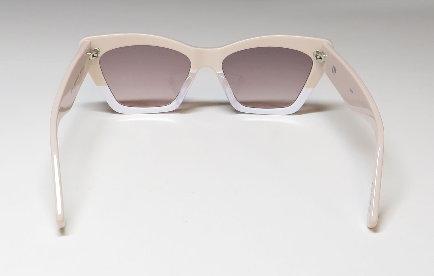 Gap Sgp011 Sunglasses by ModaFrames
