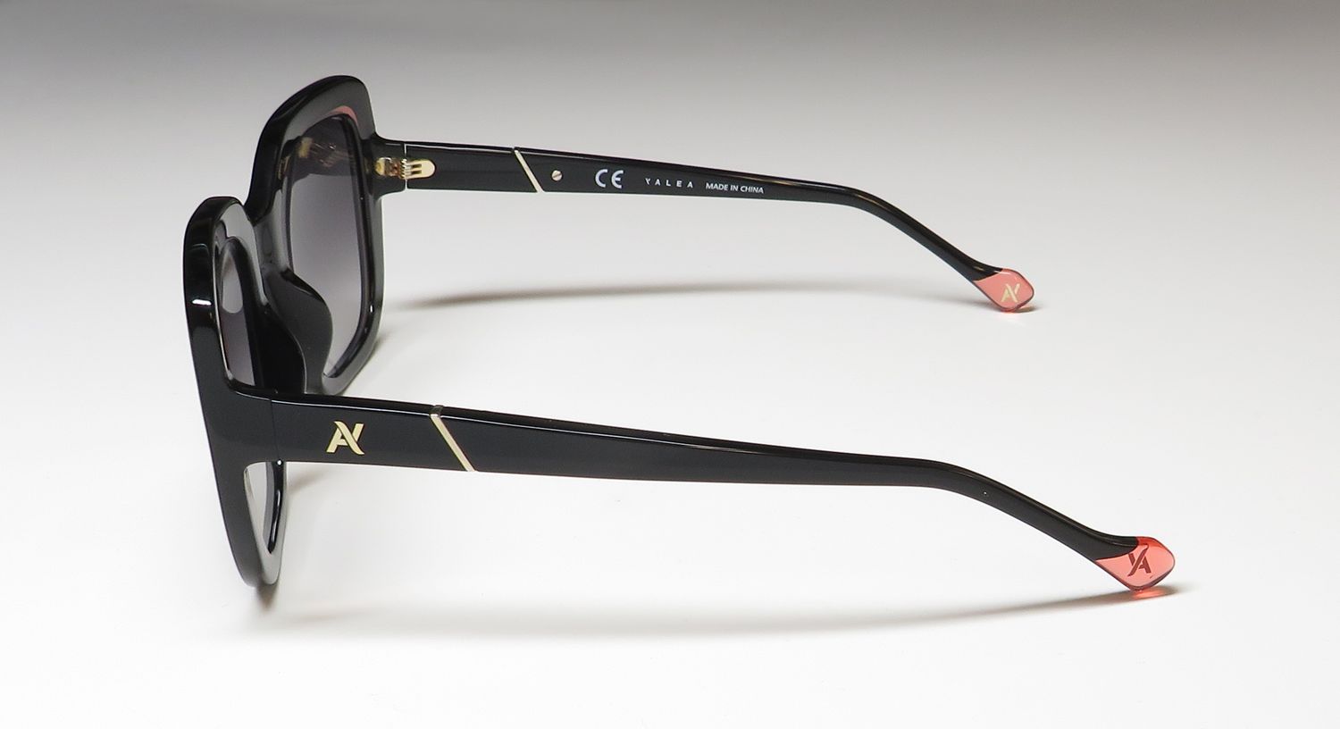 Yalea Sya027 Amalia Sunglasses by ModaFrames