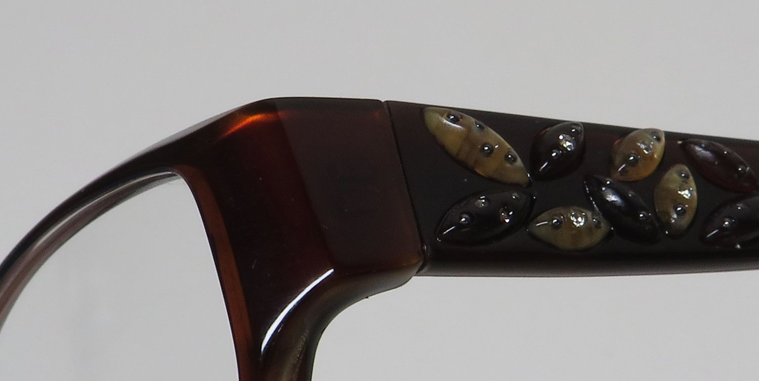 Vera Wang V088 Eyeglasses by ModaFrames