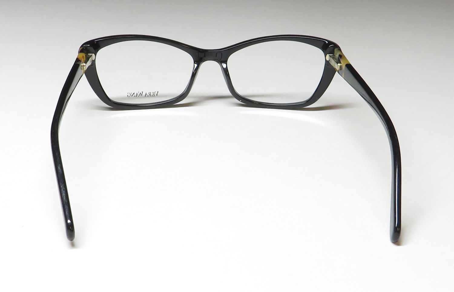 Vera Wang V384 Eyeglasses by ModaFrames