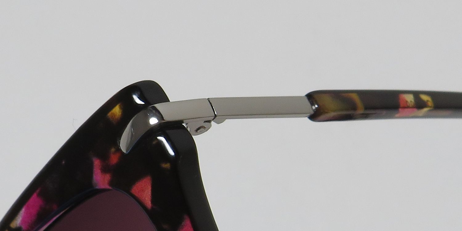 Kendall + Kylie Kk5128 Ceci Sunglasses by ModaFrames