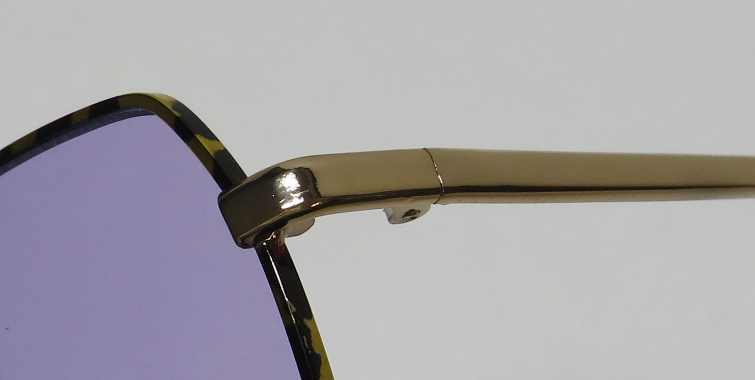 BCBG Bcbgeneration 1054 Sunglasses by ModaFrames