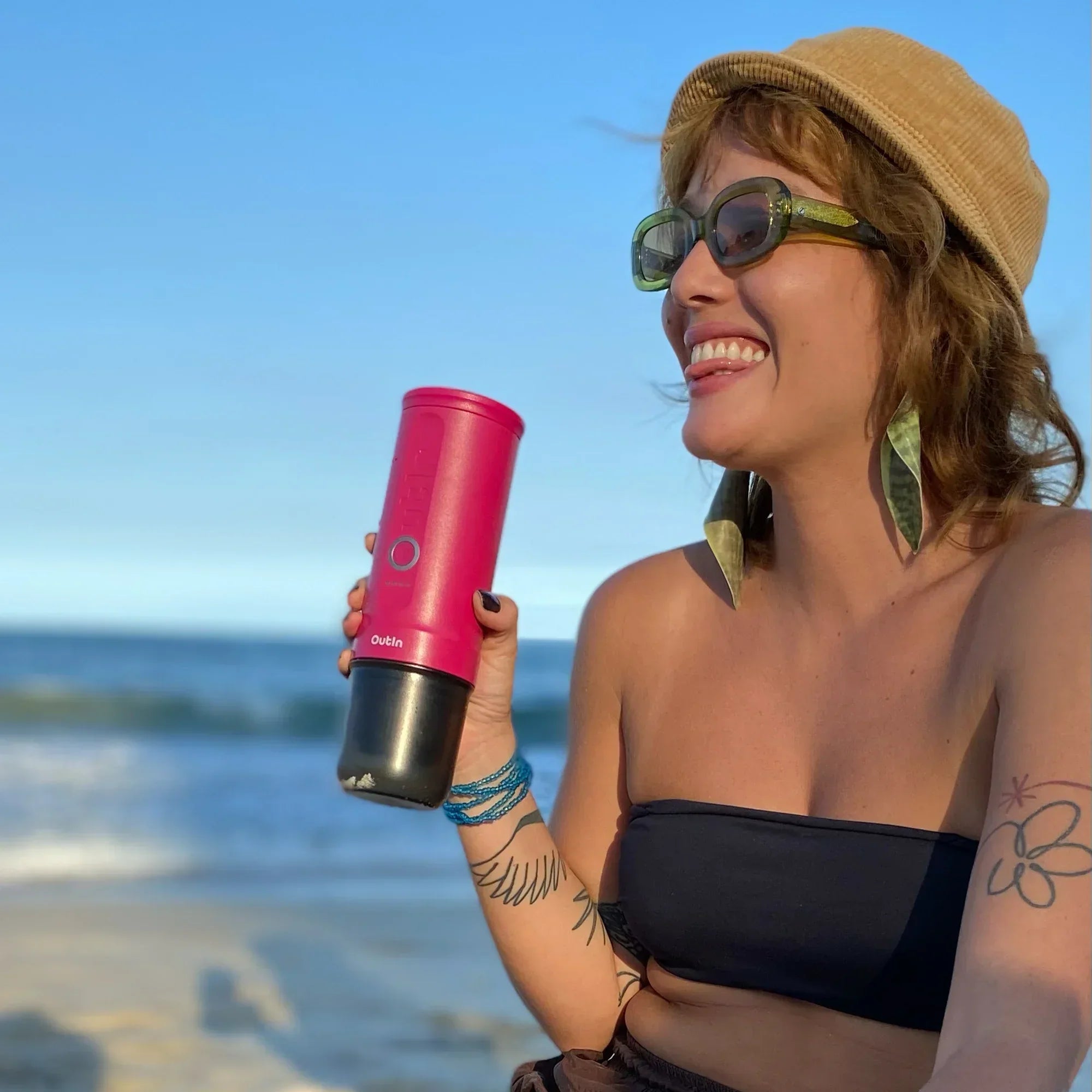 Nano Portable Espresso Machine (Fuchsia Pink) by OutIn