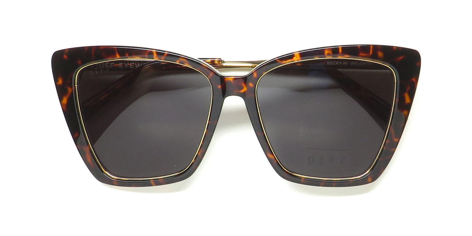 Diff Becky Iv Sunglasses by ModaFrames