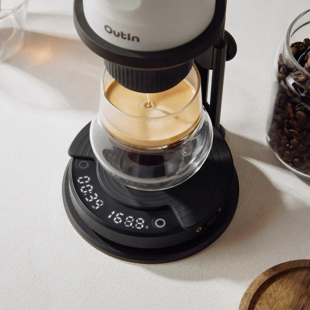 OutIn Claro Coffee Scale by OutIn