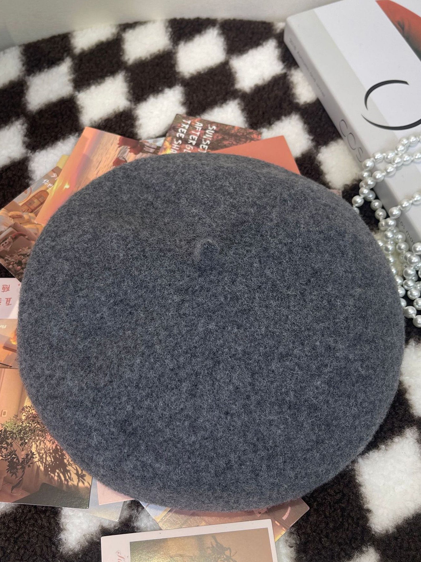 100% Wool Retro Hand-Knit Beret by LINTICO