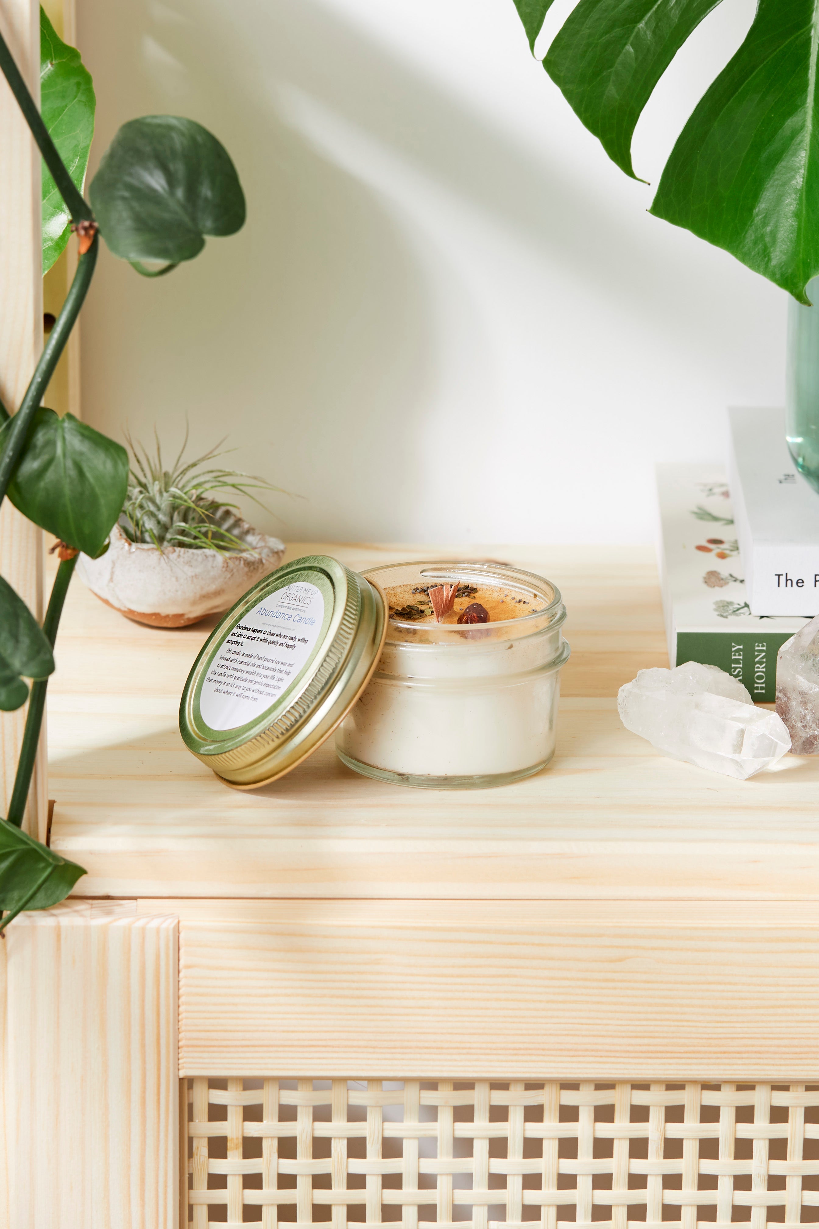 Abundance Candle / Ritual Candle / Intention Candle / Hand Poured Candle / Soy Wax Candle/ Butter Me Up Organics / Good Luck Candle / Money by Butter Me Up Organics