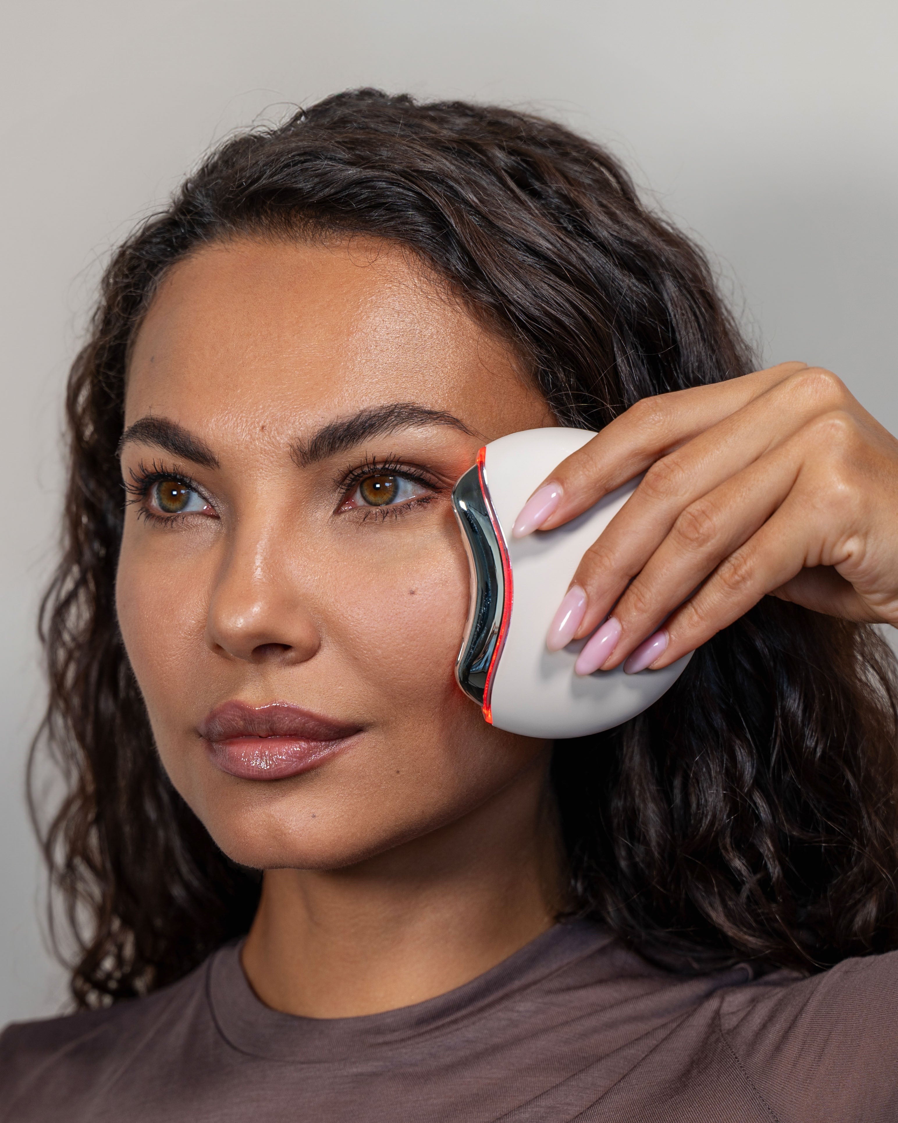 Blyss Aria — Radio Frequency Neck & Face Lifting Device by Blyss Care