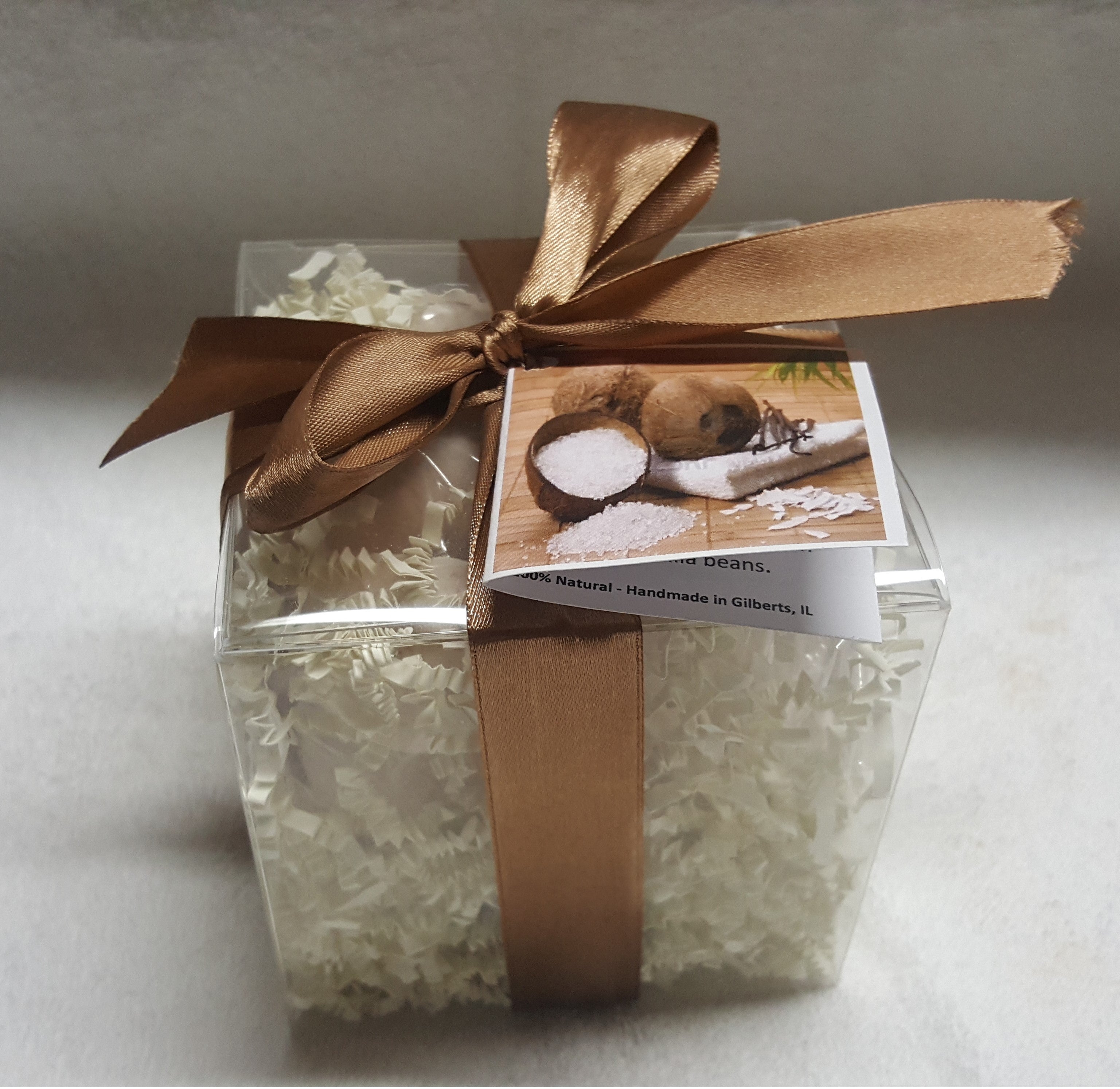 Coconut Vanilla 14-pack Bath Bomb Gift Set by Spa Pure