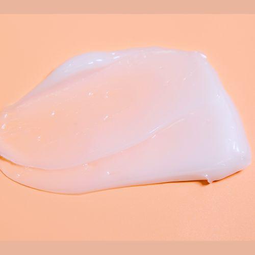 Snail Mucin 98 Power Bomb Essence by gymsegbë