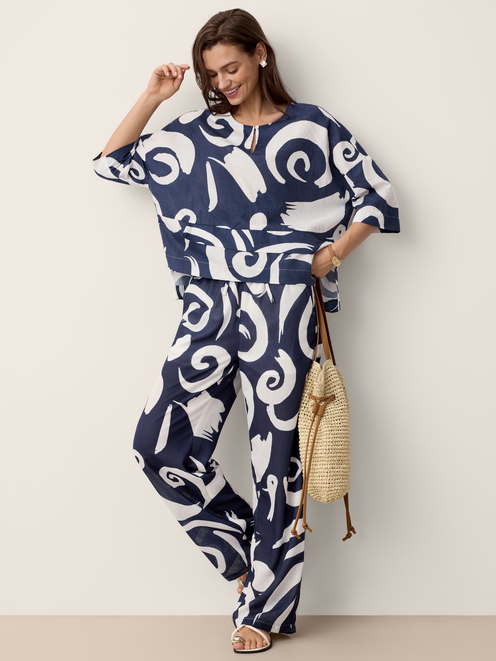 Linen Layered Asymmetric Top NOREEN by LINTICO