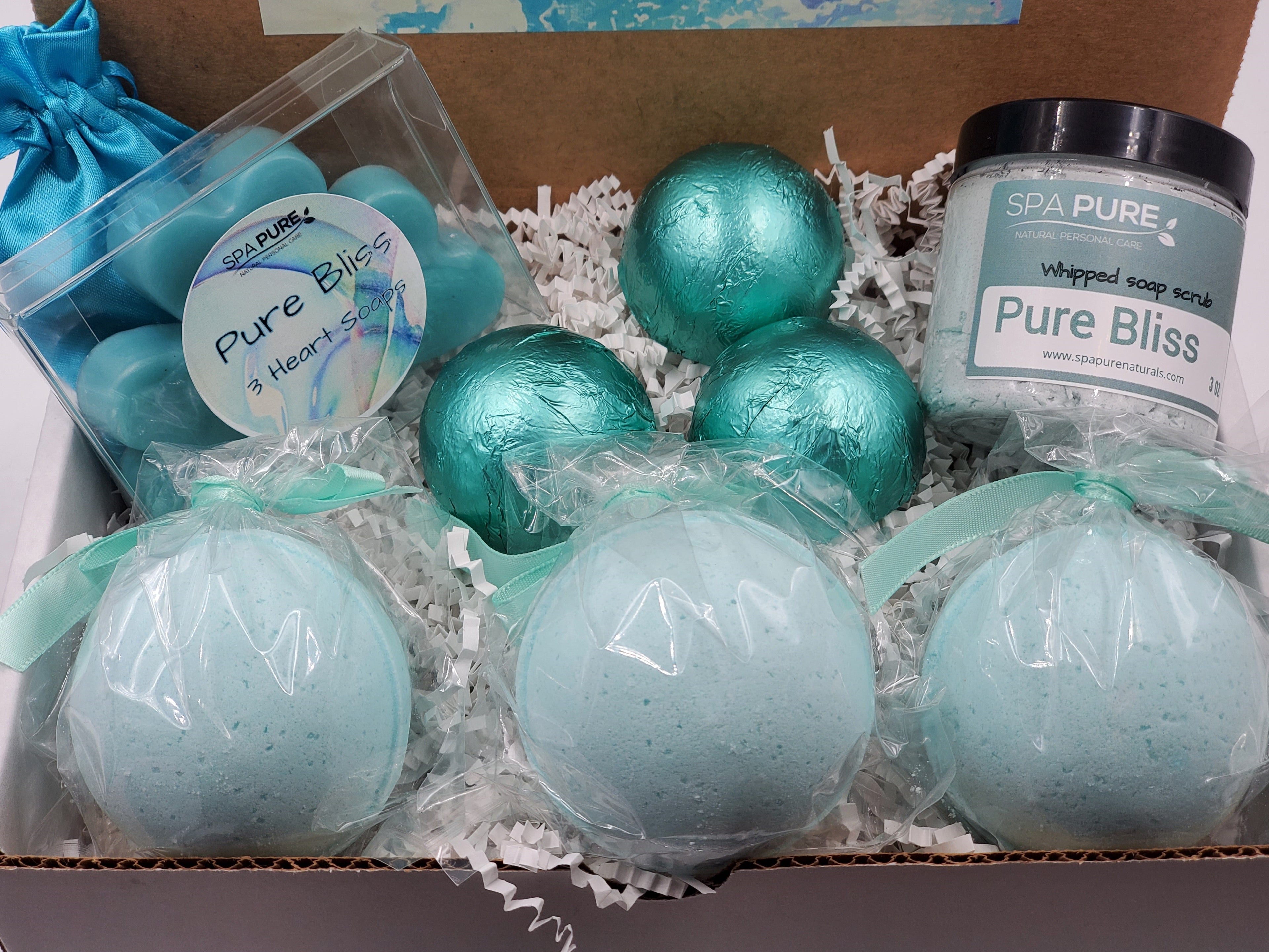 Spa Pure Luxury Spa Kit - Pure Bliss - 3 XL Pure Bliss Bath Fizzies, 3 Pure Bliss shower steamers, 3 Heart-shaped soaps, one 3.5 oz Pure Bliss whipped soap scrub, 1 Roll-on Perfume, Perfect for a mini-spa treatment. by Spa Pure