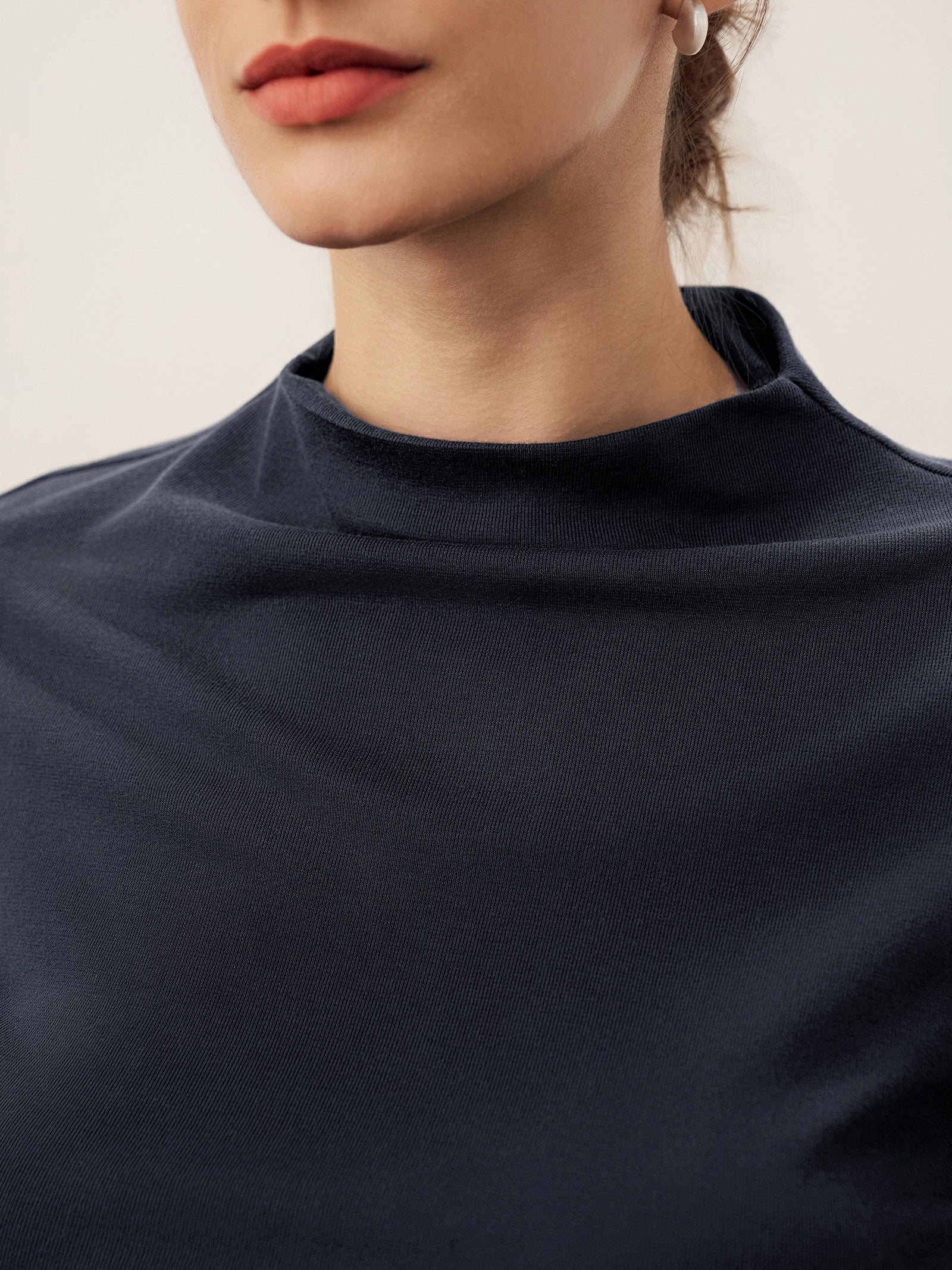Wool Mock Neck Waist Pleat Top ISOLDE by LINTICO