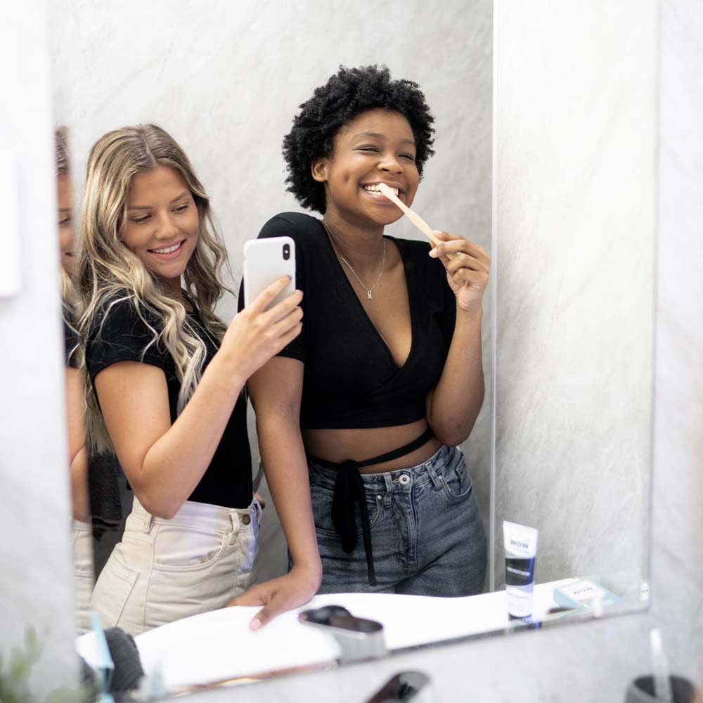 Activated Charcoal Teeth Whitening Powder by Active Wow