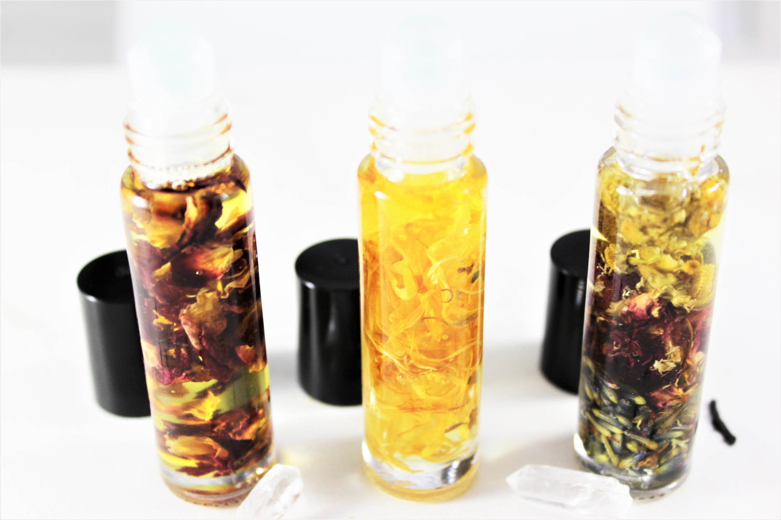 Organic Perfume Oil / Organic Essential Oil Blend / Organic Essential Oils / Roll on Perfume / Perfume Oil / Glass Bottle / Herbal Healing by Butter Me Up Organics