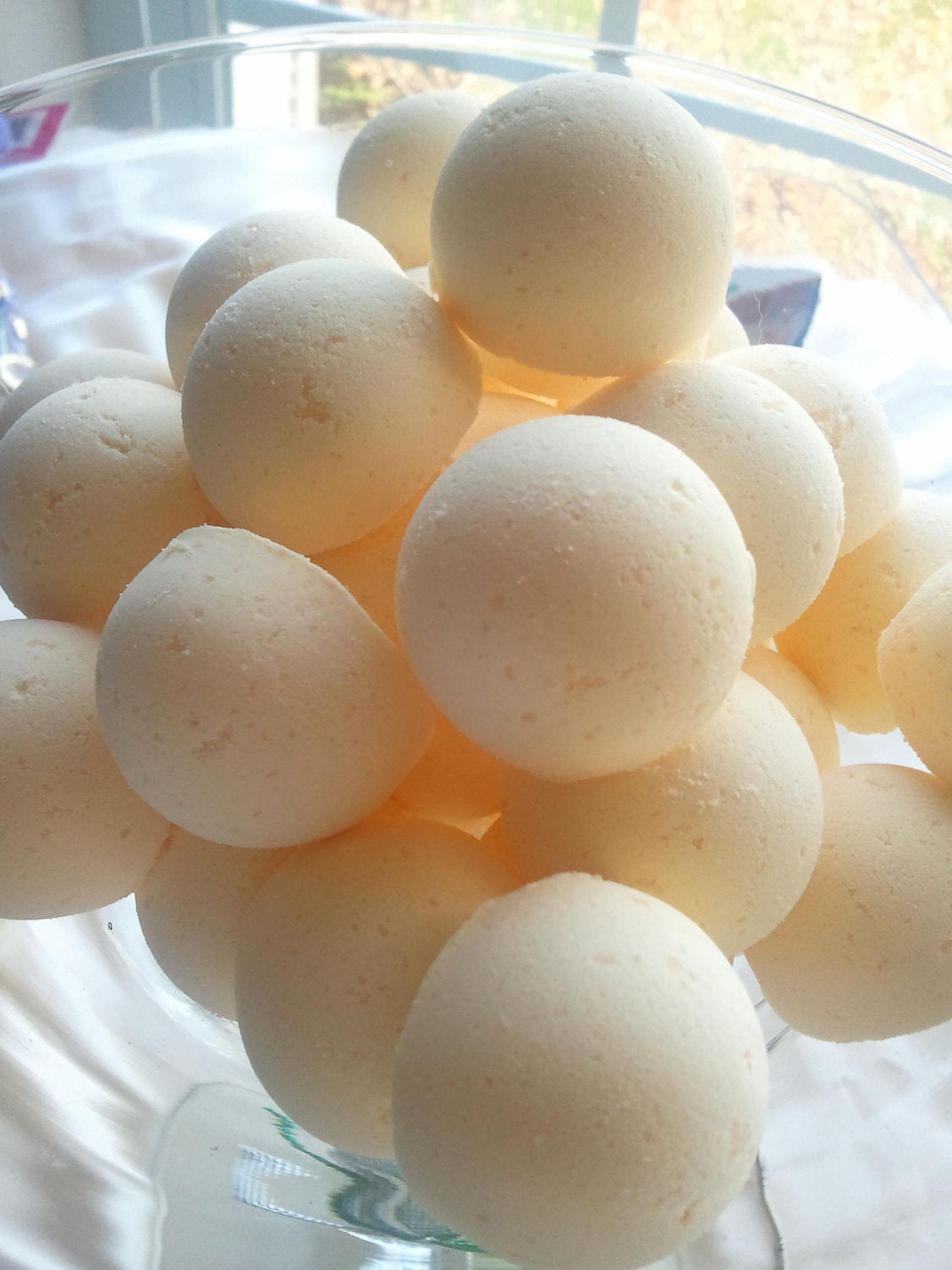 14 bath bombs (select from over 100 fragrances) our Little Bag of Balls (great for dry skin) by Spa Pure