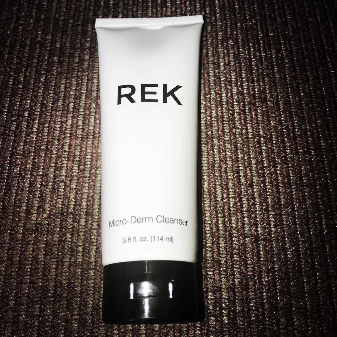 Micro-Derm Cleanser – Exfoliating & Renewing | REK Cosmetics by REK Cosmetics