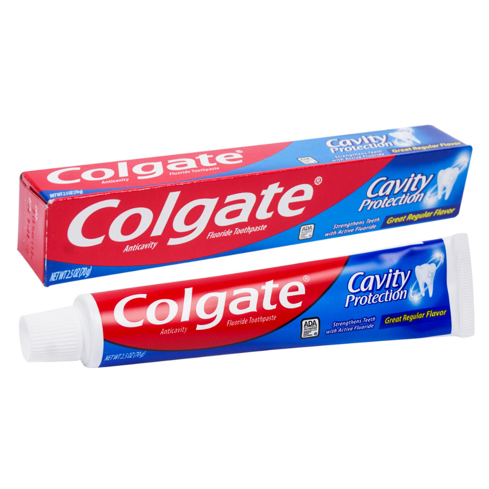 Colgate Anticavity Fluoride Toothpaste (2.5oz) by Farmacias Savia