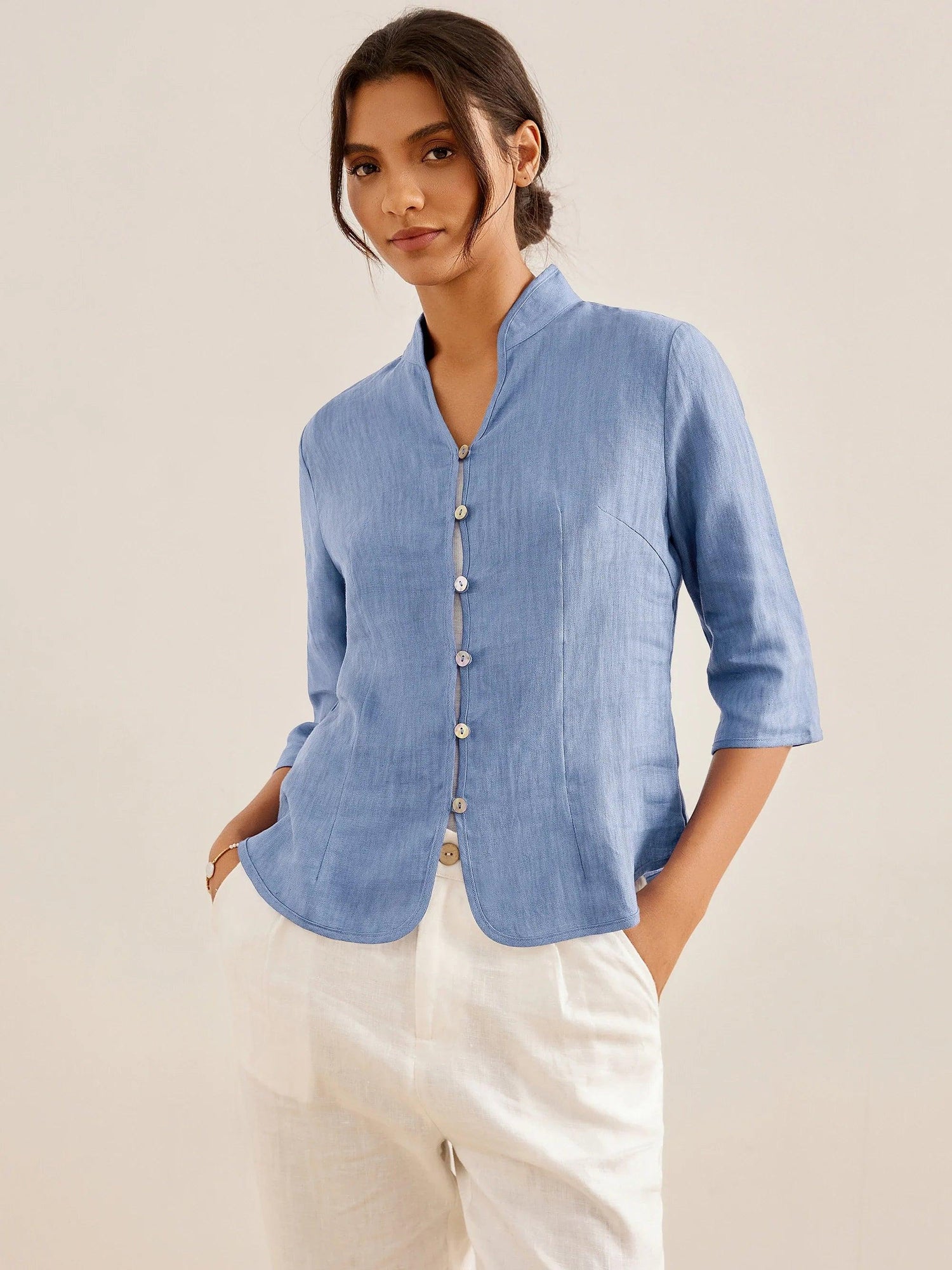 100% Linen Hand Button Fitted Jacket AMELIA by LINTICO