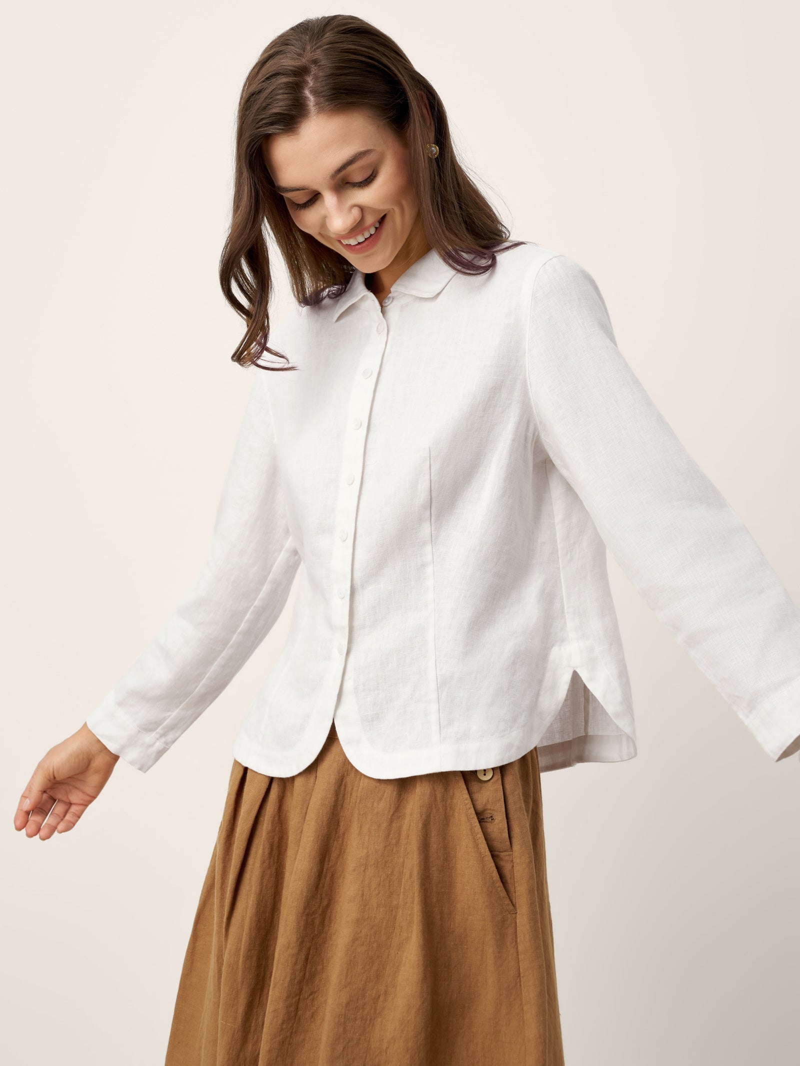 100% Linen Small Collar Curved Hem Tailored Shirt AVELINE by LINTICO