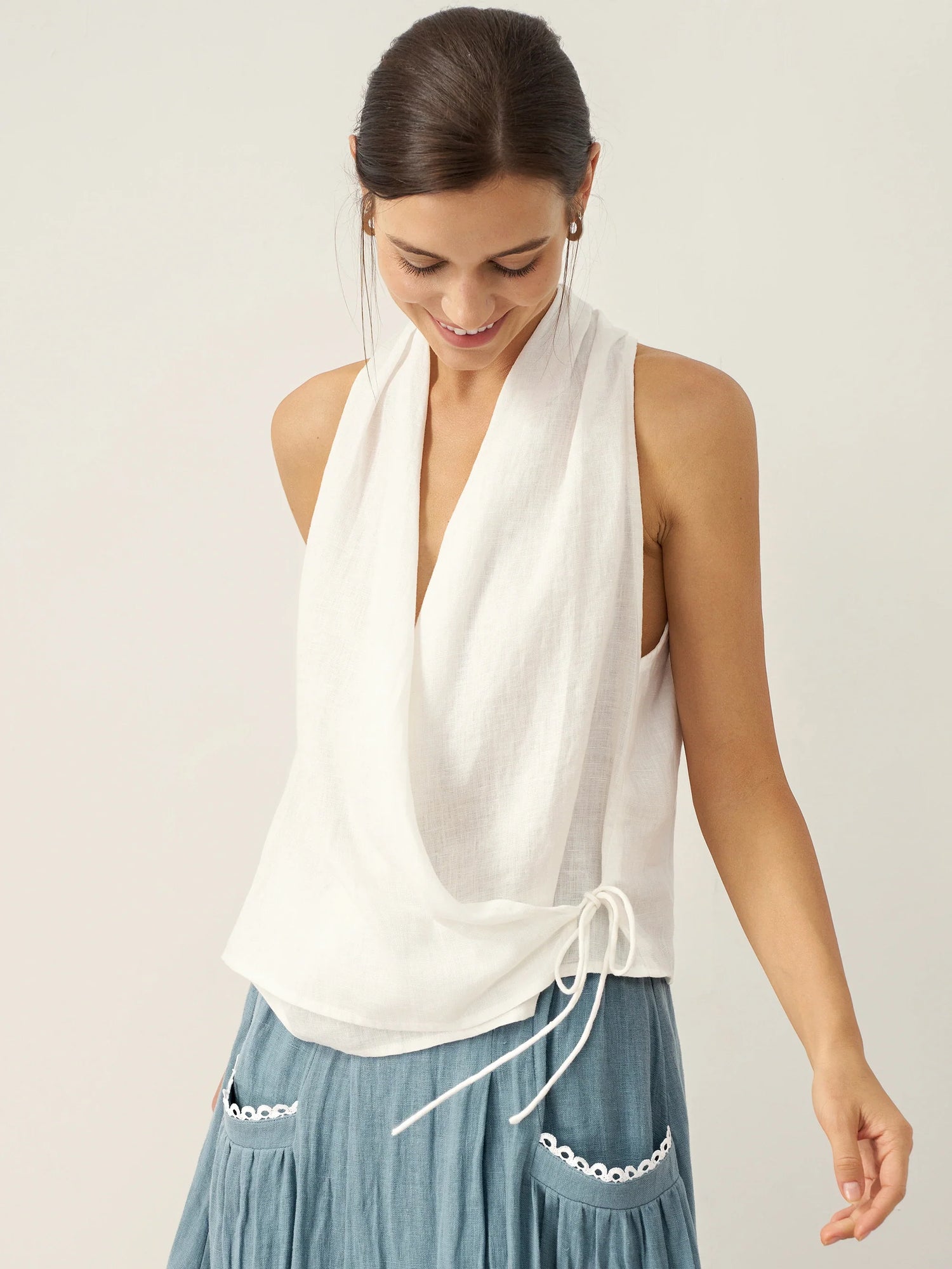 100% Linen Halter Neck Tie-Front Crop Top FAYE by LINTICO