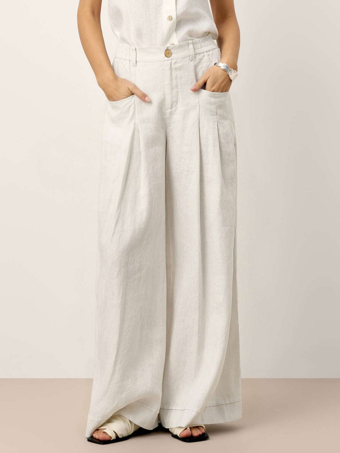 100% Linen Sculpted Pleat Elasticated Back Relaxed Pants VERIDIANA by LINTICO
