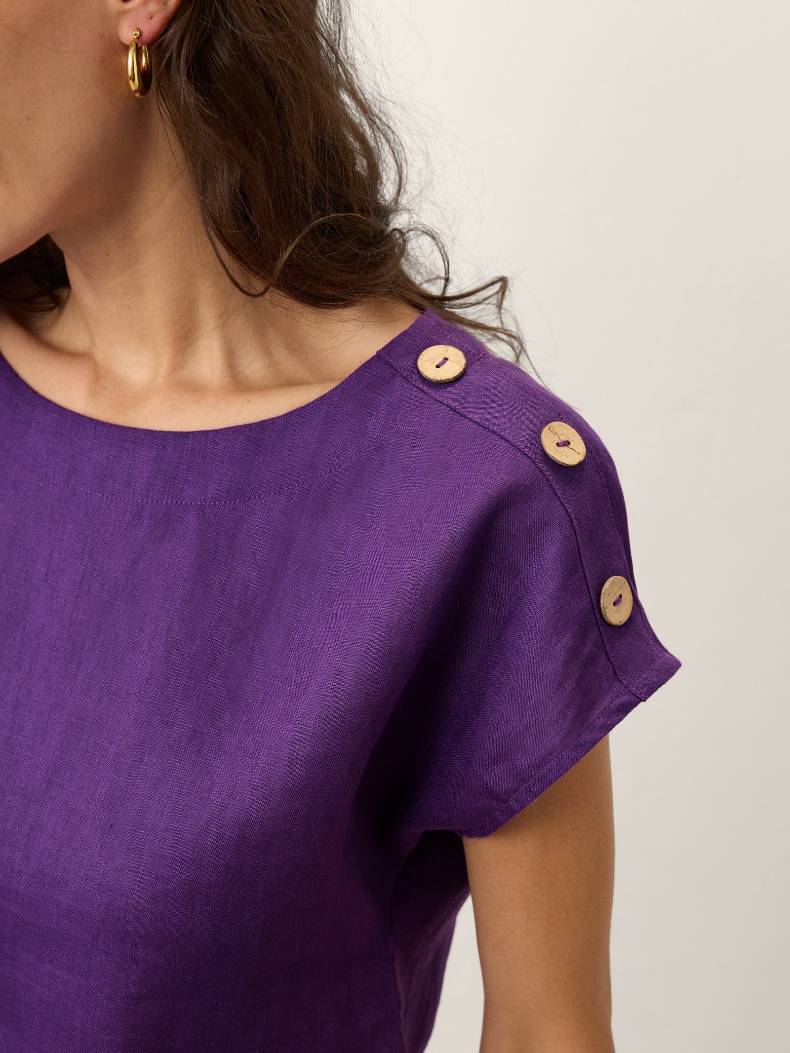 100% Linen Round Neck Button Detail Top ISABELLE by LINTICO