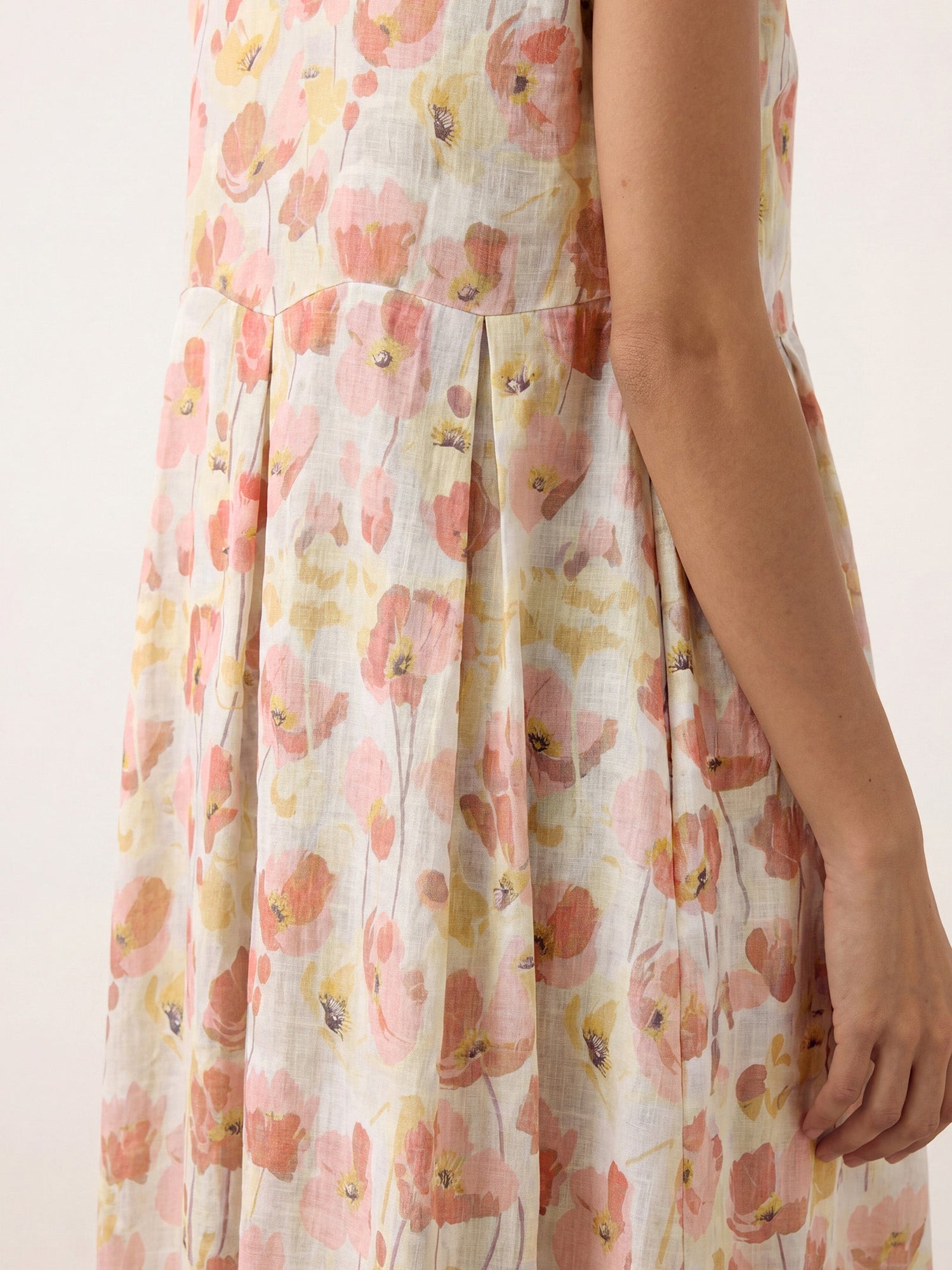 100% Linen Carnation Print Scalloped Waist Maxi Dress HARRIET by LINTICO