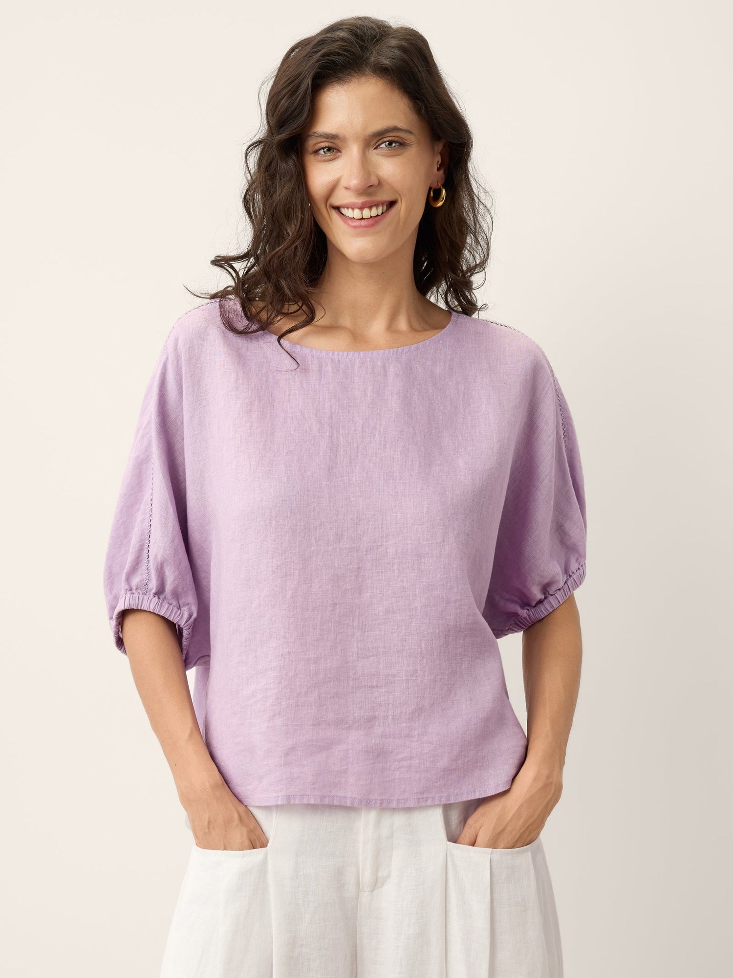100% Linen Lace Inset Sculpted Cuff Top QUILLA by LINTICO