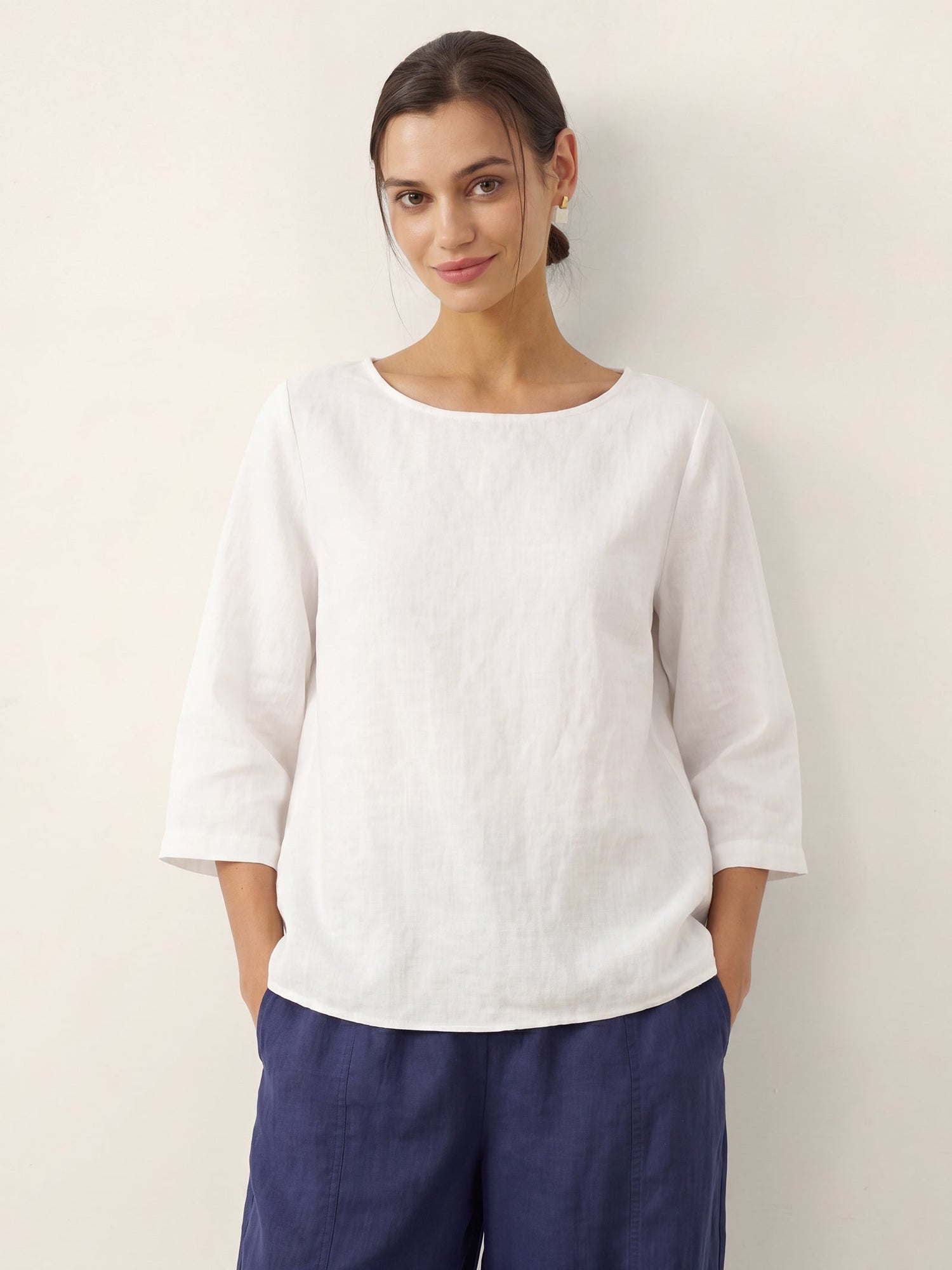 100% Linen Round Neck Asymmetrical Hem Top BRIANNA by LINTICO