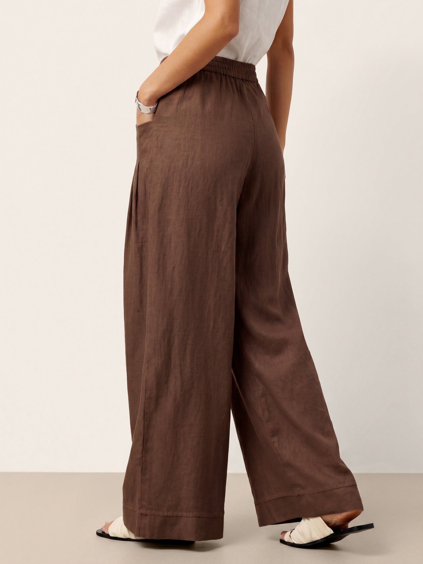 100% Linen Sculpted Pleat Elasticated Back Relaxed Pants VERIDIANA by LINTICO