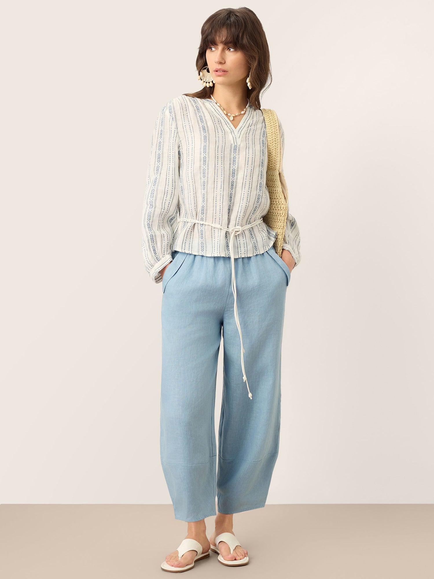 100% Linen Tapered Cropped Pull-On Trousers LORETTA by LINTICO