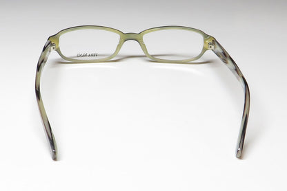 Vera Wang V052 Eyeglasses by ModaFrames