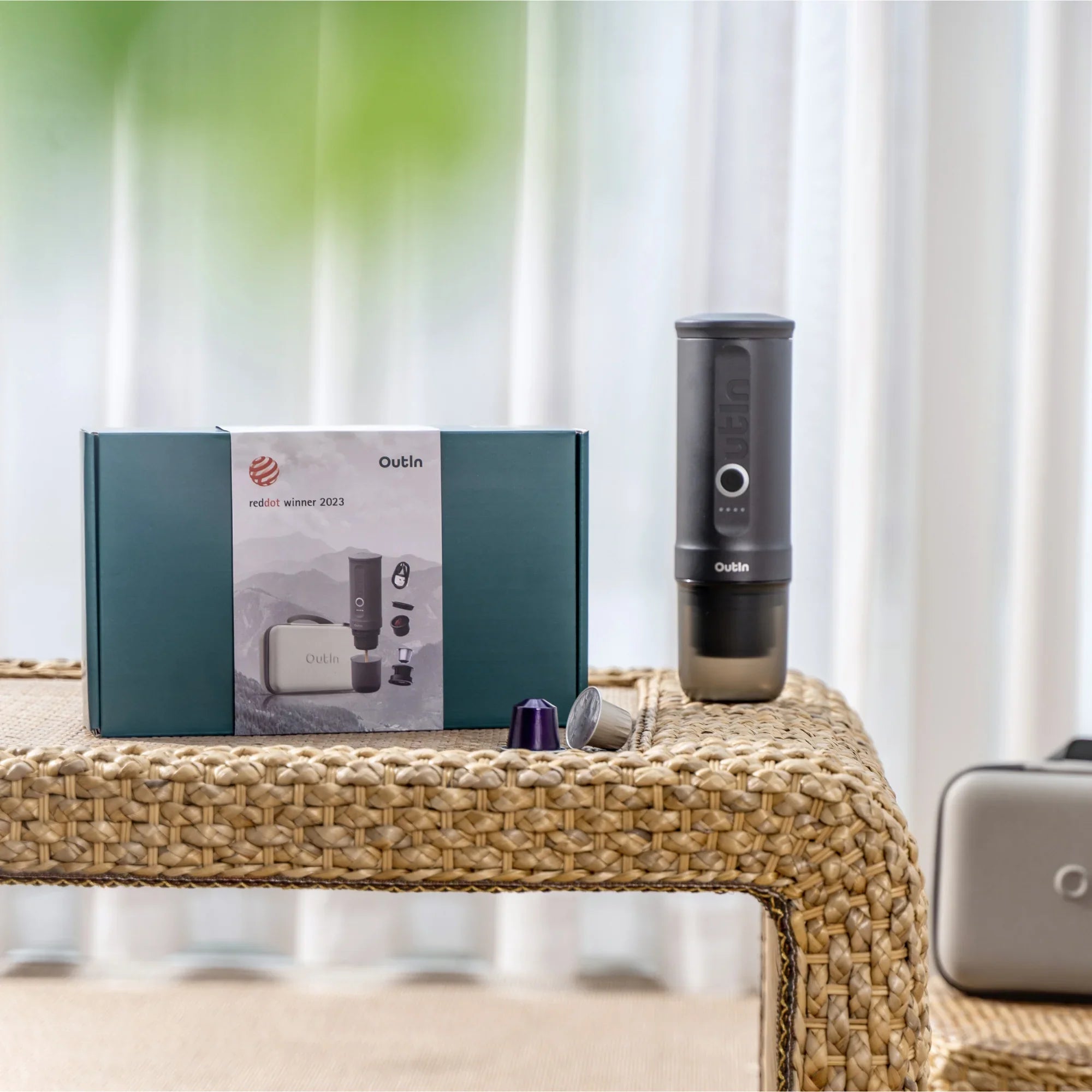 Traveler Espresso Gift Set (Space Grey) by OutIn